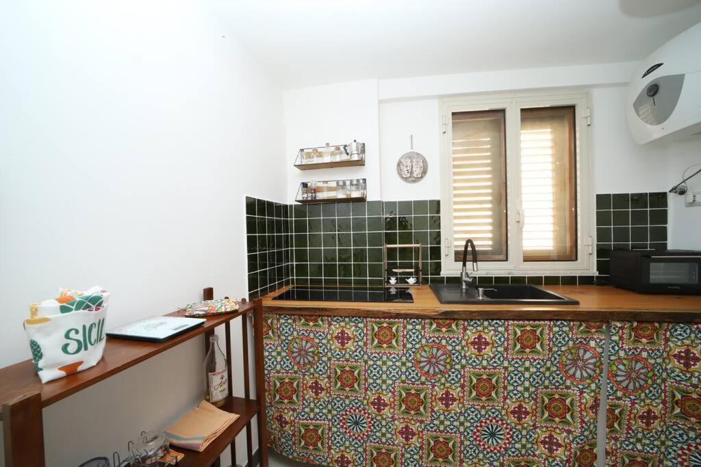 Colonna House Casa Tra La Zisa E La Cattedrale Apartment Palermo Luaran gambar